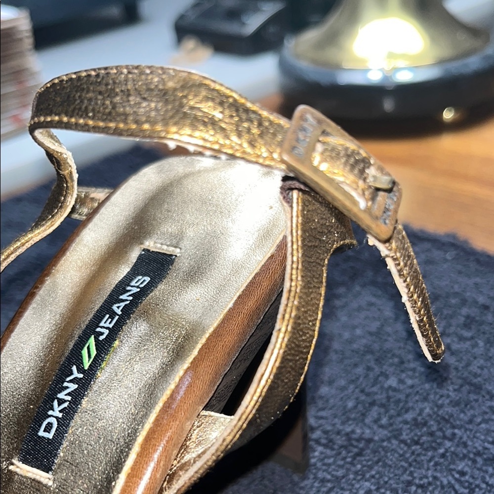 DKNY Gold Slingback Heels with Rounded Toe - Picture 2 of 14